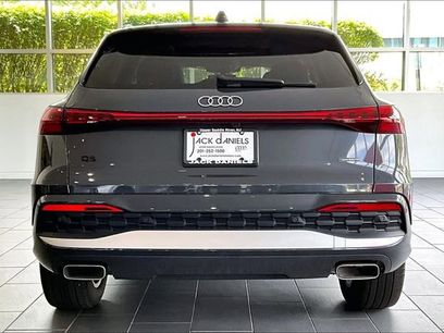 Used 2025 Audi Q5 Premium w/ Convenience Package