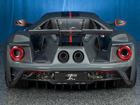 Used 2020 Ford GT Carbon Series image 8