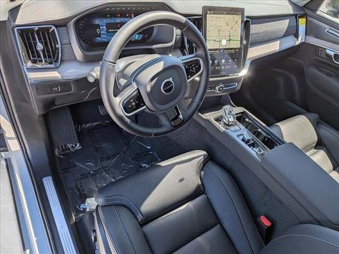 New 2026 Volvo XC90 B6 Ultra w/ Protection Package AWD/4WD image 3