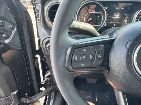 Used 2023 Jeep Wrangler Unlimited Sport AWD/4WD image 50