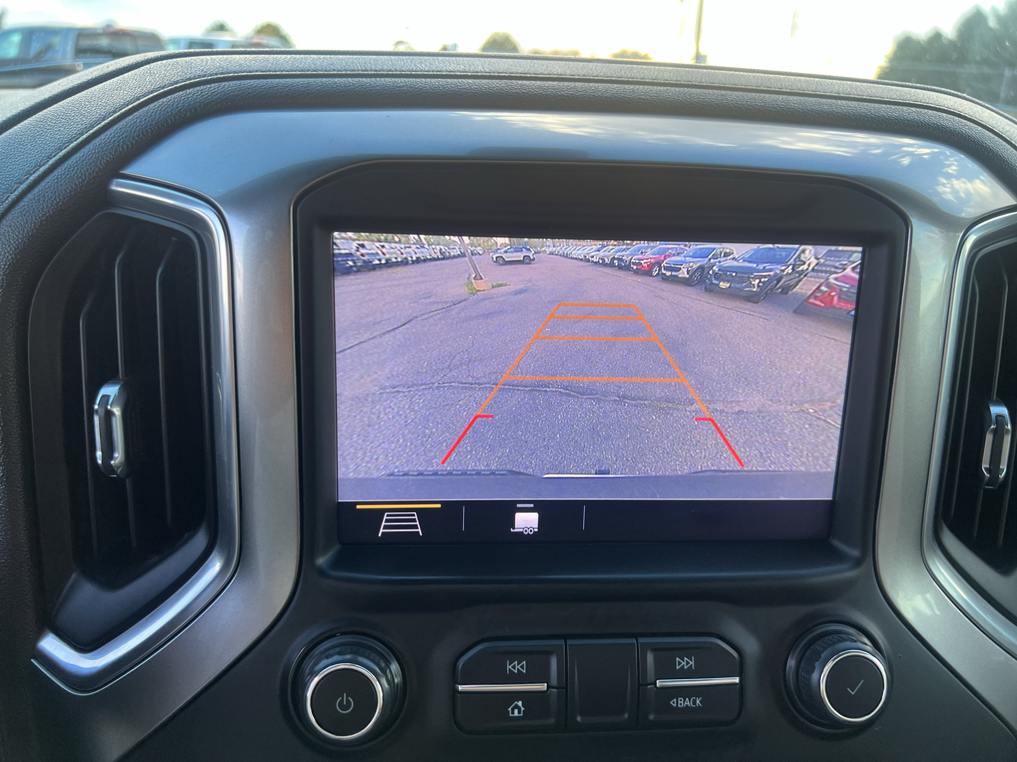 Used 2019 Chevrolet Silverado 1500 LT w/ All-Star Edition AWD/4WD image 27