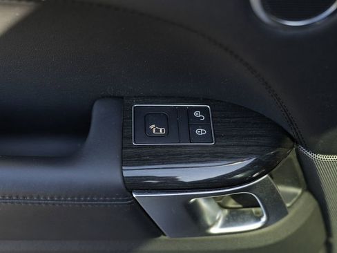 Used 2020 Land Rover Range Rover Sport HSE image 29