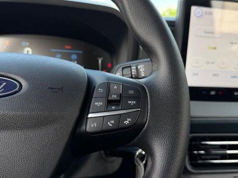 New 2026 Ford Maverick XL AWD/4WD image 8