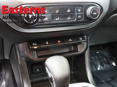 Used 2022 Chevrolet Colorado LT w/ Fleet Safety Package RWD image 21