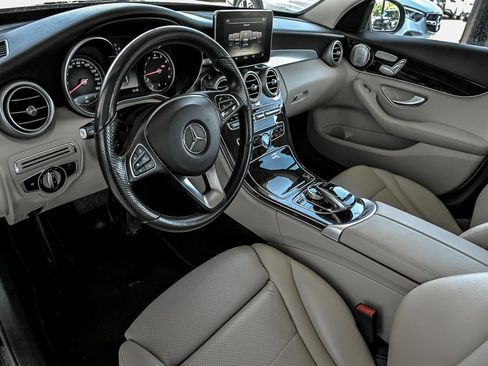 Used 2018 Mercedes-Benz C 300 4MATIC Sedan image 10