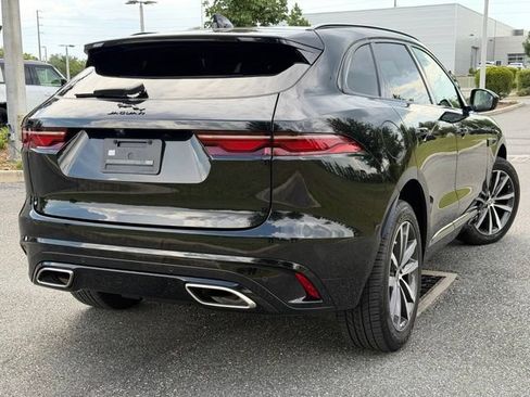 Used 2024 Jaguar F-PACE R-Dynamic S AWD/4WD image 10
