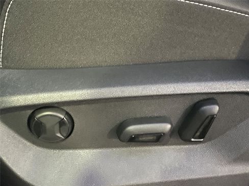 New 2026 Volkswagen Atlas SE image 26