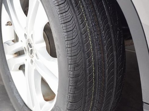 Used 2018 Mercedes-Benz GLA 250 4MATIC image 32