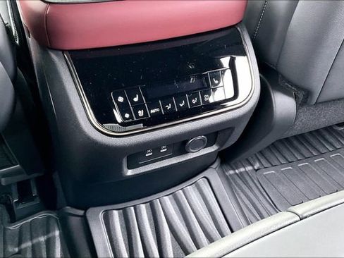 New 2026 INFINITI QX80 Autograph w/ Premium Cargo Package AWD/4WD image 34