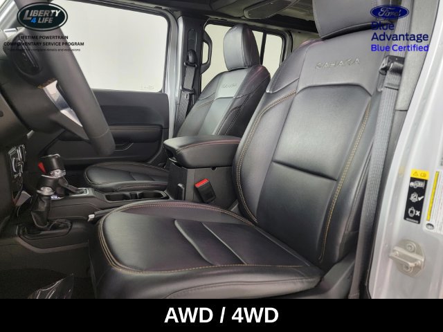 Used 2024 Jeep Wrangler Unlimited Sahara w/ Technology Group AWD/4WD image 13