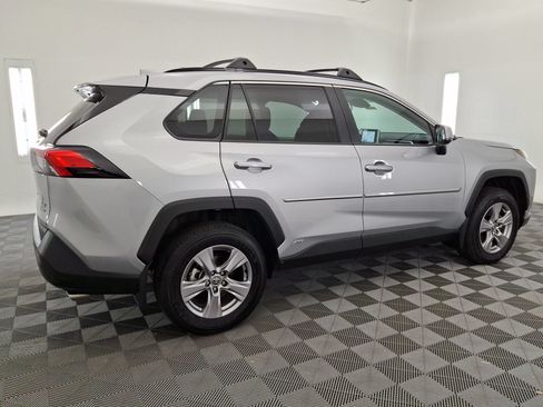 Certified 2025 Toyota RAV4 XLE w/ Convenience Package AWD/4WD image 25