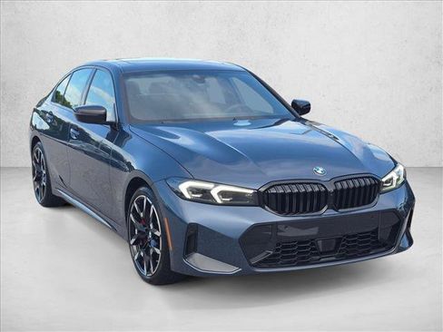 New 2026 BMW 330i xDrive Sedan w/ M Sport Package AWD/4WD image 6