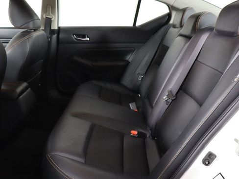 Used 2021 Nissan Altima 2.5 SR image 17