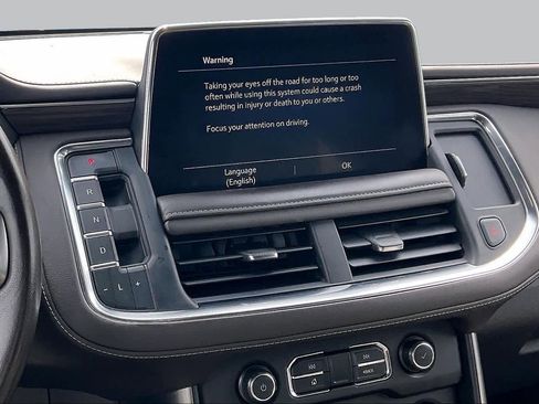 Used 2021 Chevrolet Tahoe LT w/ LT Signature Package RWD image 7