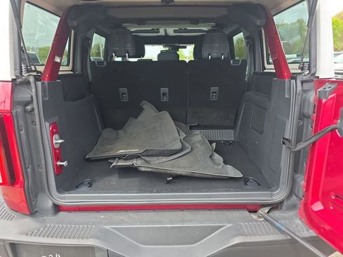 Used 2025 Ford Bronco Heritage Edition AWD/4WD image 15