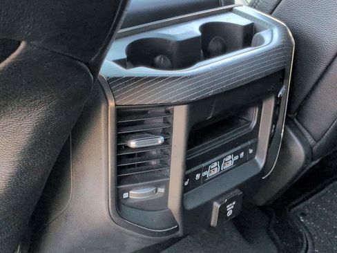 Used 2021 RAM 1500 Limited AWD/4WD image 23