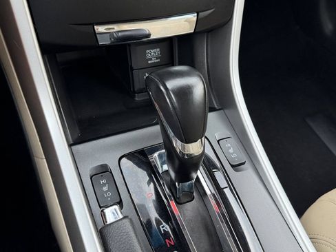 Used 2013 Honda Accord EX-L image 23