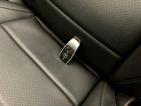 Certified 2022 Mercedes-Benz GLE 350 4MATIC image 35