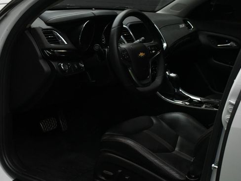Used 2016 Chevrolet SS RWD image 21
