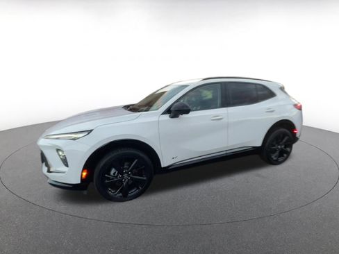 Used 2024 Buick Envision Sport Touring image 8