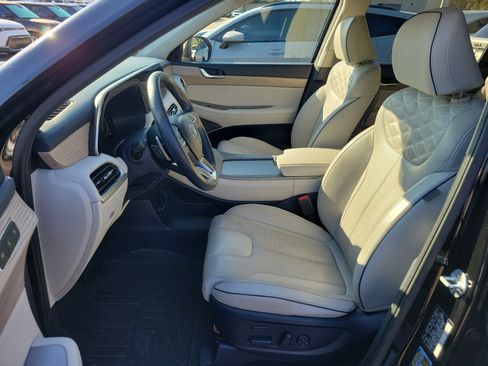 Used 2021 Hyundai Palisade Limited image 24