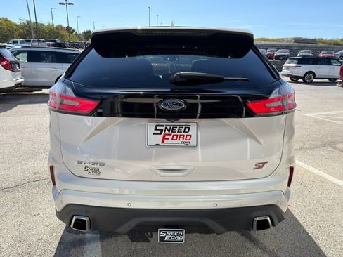 Used 2019 Ford Edge ST w/ Equipment Group 401A image 6