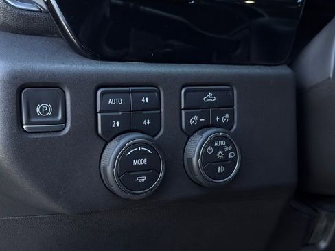 Used 2023 Chevrolet Silverado 1500 LT Trail Boss w/ Protection Package image 29