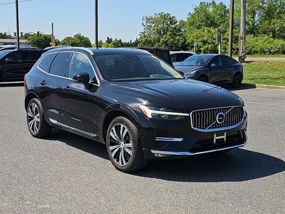 Used 2023 Volvo XC60 B5 Plus w/ Climate Package