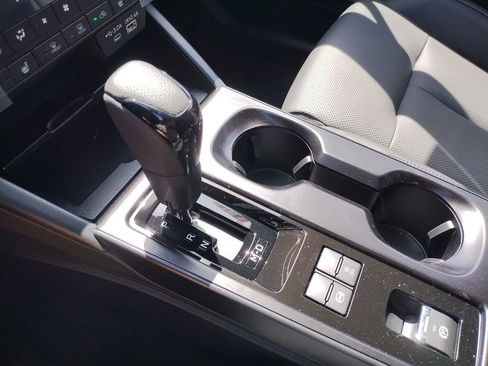 New 2026 Subaru Outback Touring XT AWD/4WD image 35