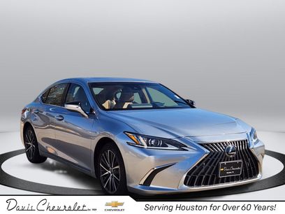 Used 2023 Lexus ES 350 w/ Premium Package