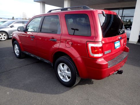 Used 2009 Ford Escape XLT image 3