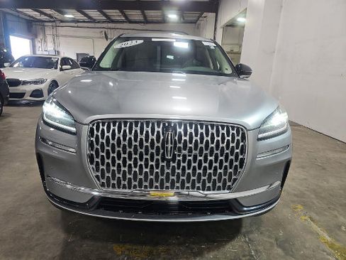 Used 2023 Lincoln Corsair AWD w/ Equipment Group 101A image 2