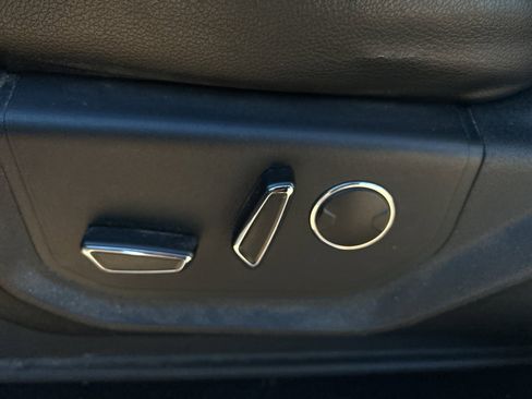 Used 2019 Ford F250 Lariat w/ Lariat Ultimate Package image 23