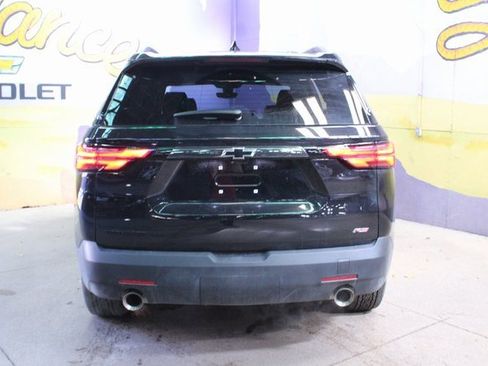 Used 2023 Chevrolet Traverse RS image 7