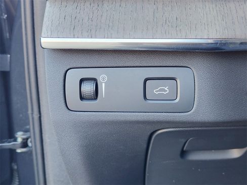 Used 2022 Volvo XC90 T6 Inscription image 21