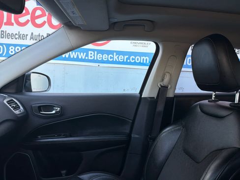 Used 2020 Jeep Compass Latitude w/ Popular Equipment Group image 20