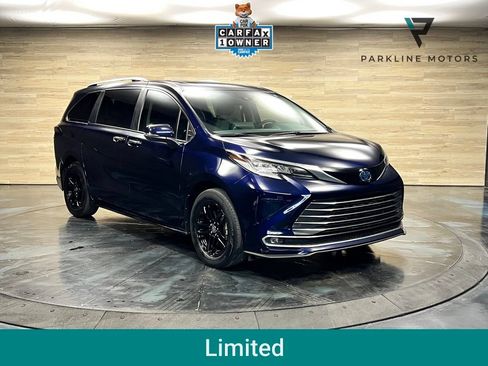Used 2023 Toyota Sienna Limited AWD/4WD image 1