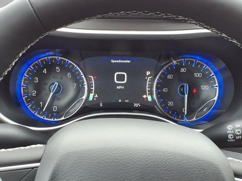 New 2026 Chrysler Pacifica Select image 31