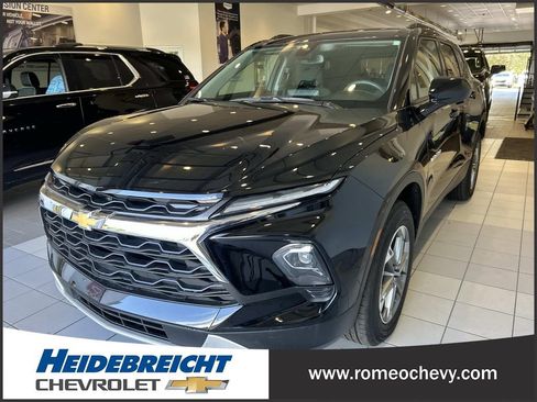 Used 2023 Chevrolet Blazer LT w/ Convenience Package AWD/4WD image 6