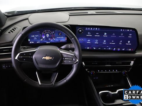 Used 2026 Chevrolet Traverse LT AWD/4WD image 17