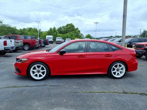 Used 2024 Honda Civic Sport image 2