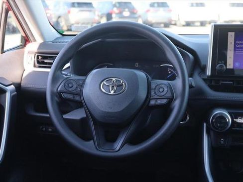 Certified 2025 Toyota RAV4 XLE image 22