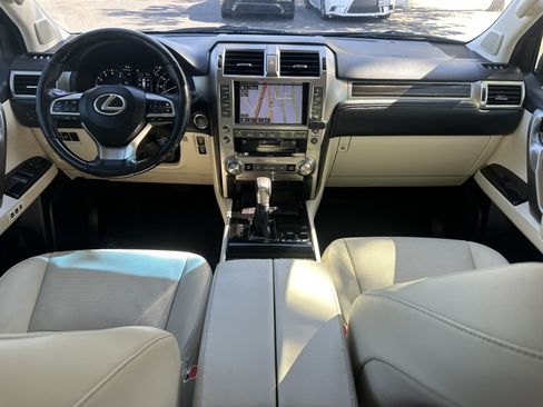 Used 2020 Lexus GX 460 Premium AWD/4WD image 17