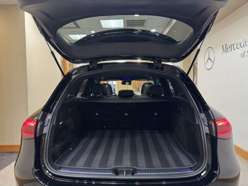 Certified 2025 Mercedes-Benz GLC 300 image 25
