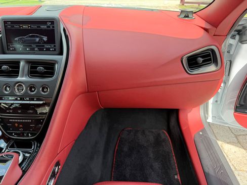 Used 2020 Aston Martin DBS Superleggera RWD image 49