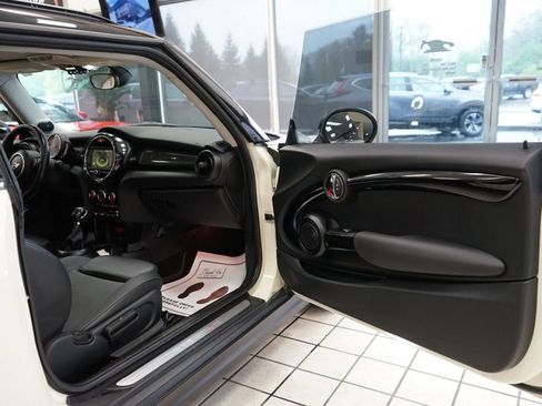 Used 2018 MINI Cooper S FWD image 41