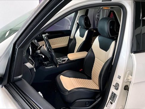 Used 2018 Mercedes-Benz GLE 43 AMG 4MATIC image 9