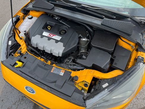 Used 2015 Ford Focus ST FWD image 22