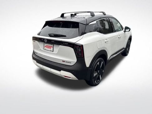 New 2026 Nissan Kicks SR w/ SR Premium Package AWD/4WD image 7