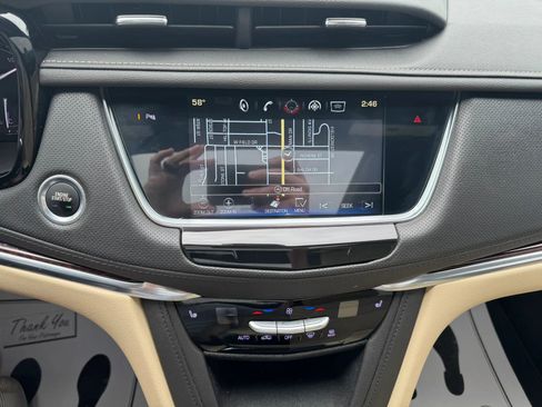 Used 2019 Cadillac XT5 Luxury FWD image 8